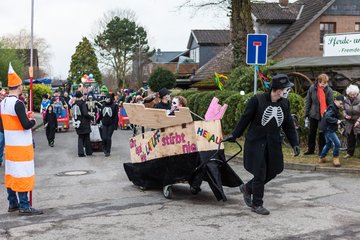 Bild 340 - Latuff 2016 Umzug